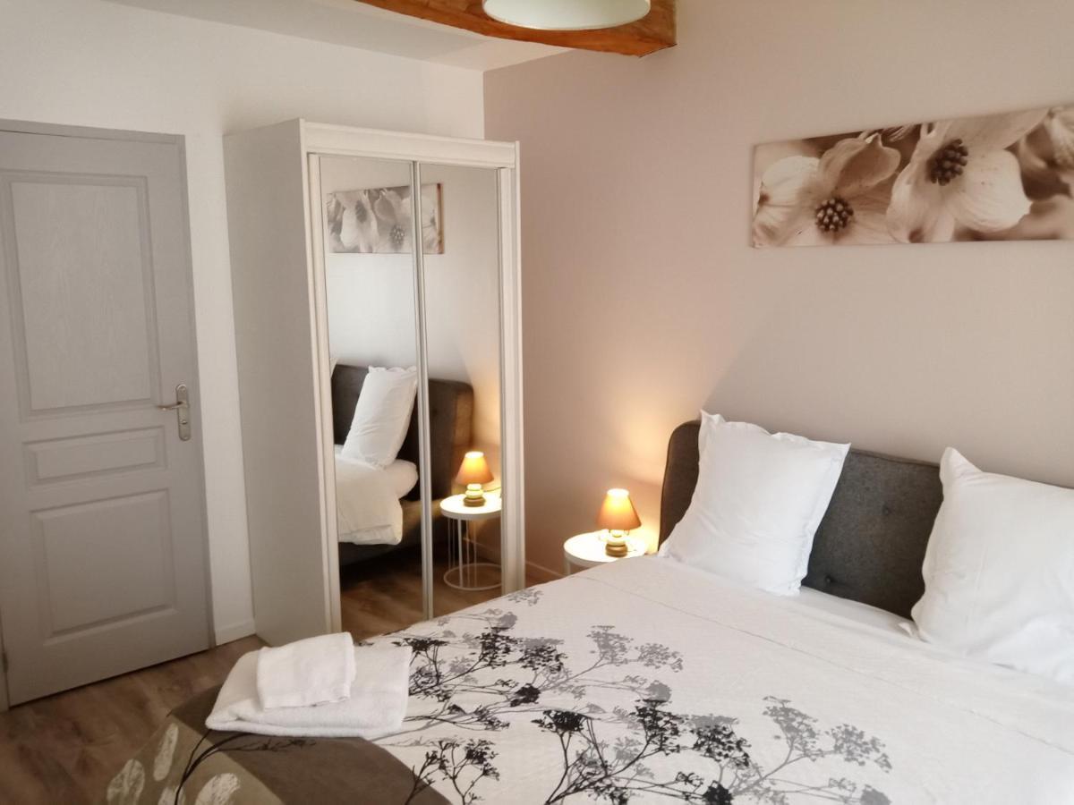 A Deux Pas Du Rheby Hotel Villebois Kültér fotó