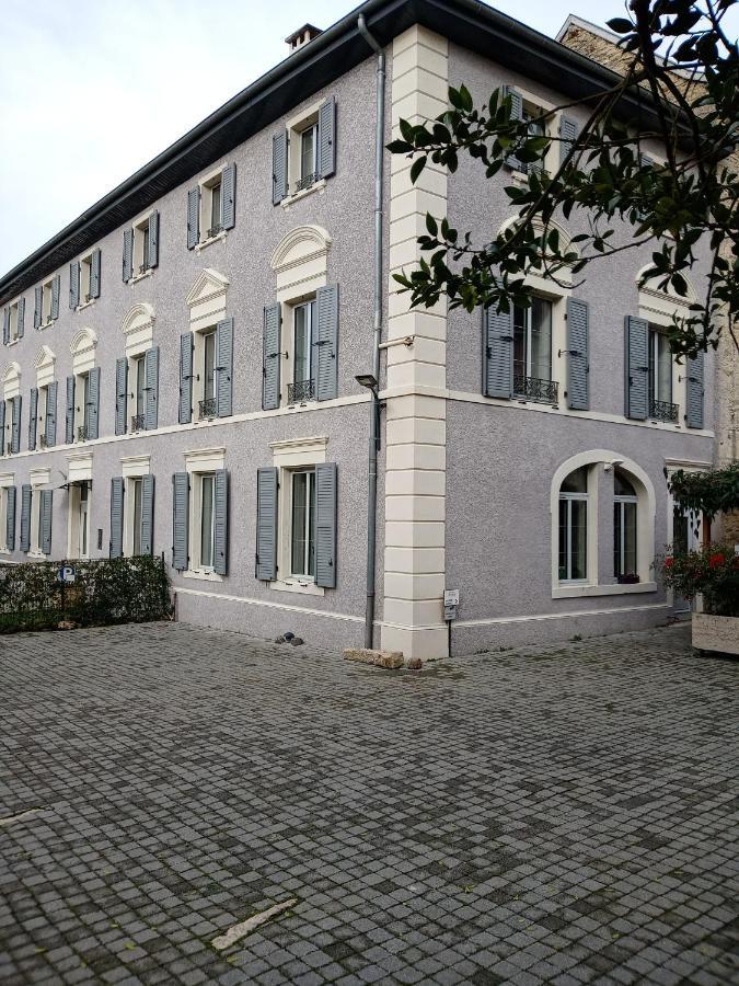 A Deux Pas Du Rheby Hotel Villebois Kültér fotó