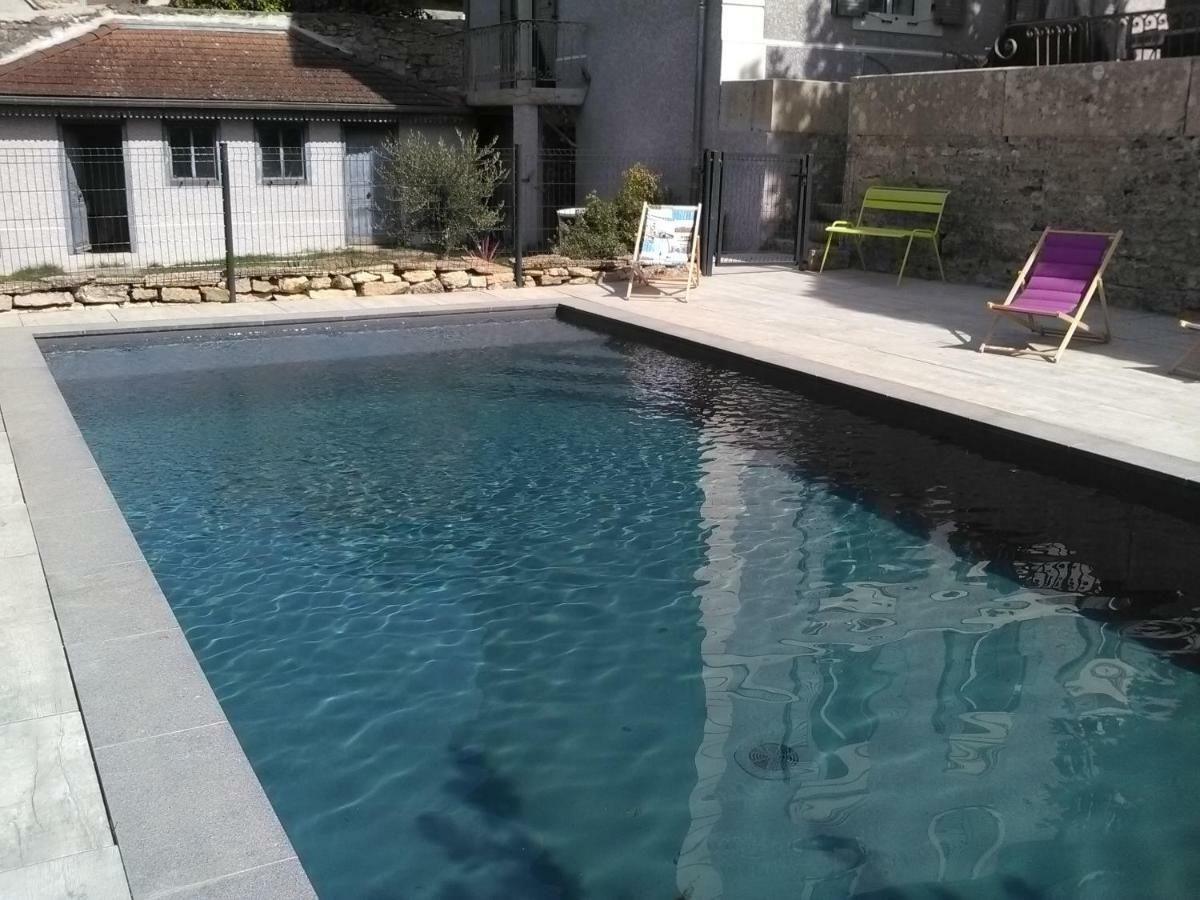 A Deux Pas Du Rheby Hotel Villebois Kültér fotó